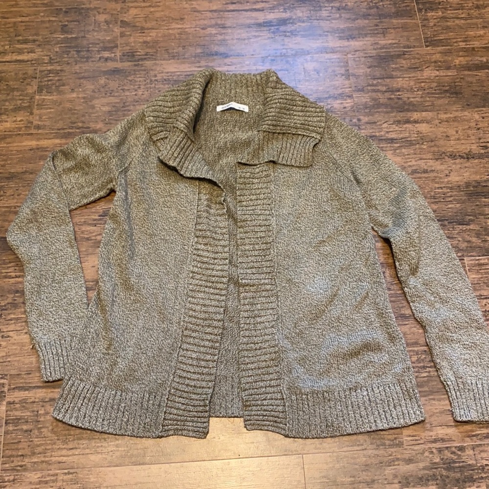 Old Navy sweater